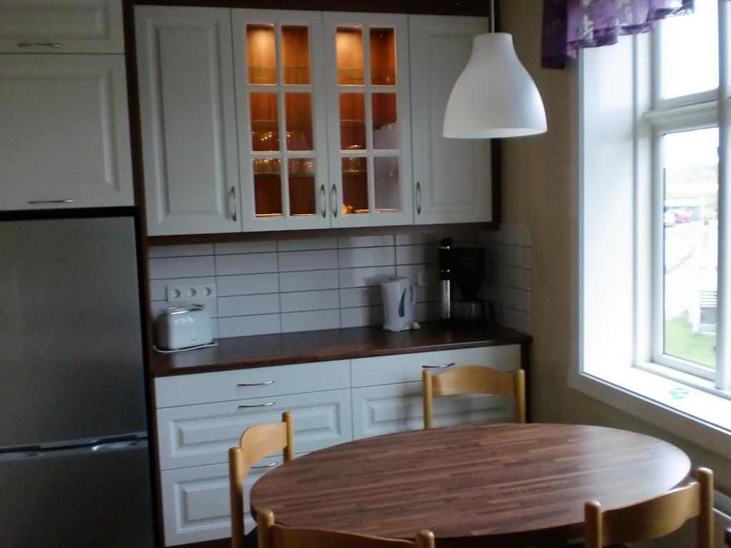 Guesthouse Tilraun Blonduos Exteriör bild