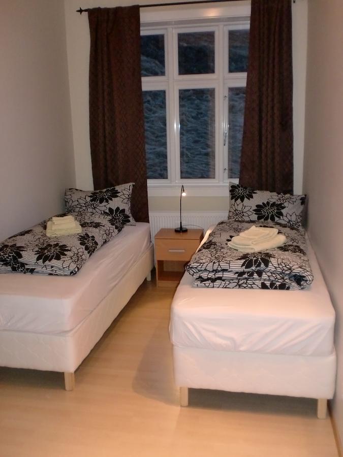 Guesthouse Tilraun Blonduos Rum bild